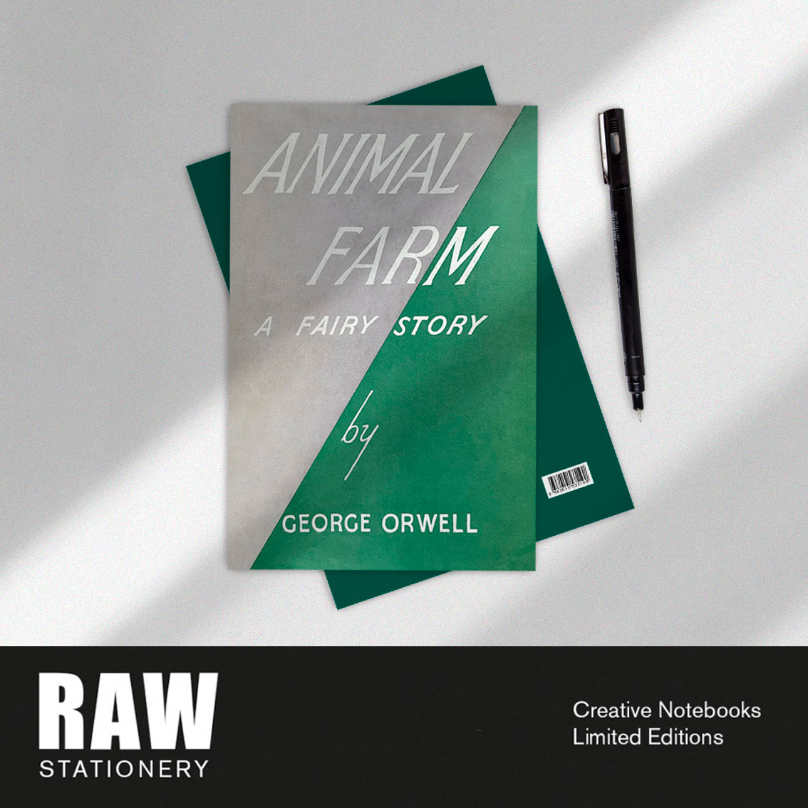 Libreta First Editions «Animal Farm»